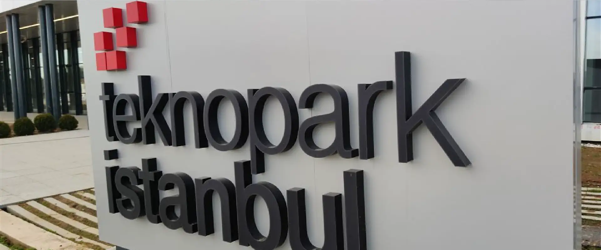 İstanbul Tabelacı ve Tabela İmalatı Redpen Reklam Tabela İstanbul tabelacı ve tabela firması