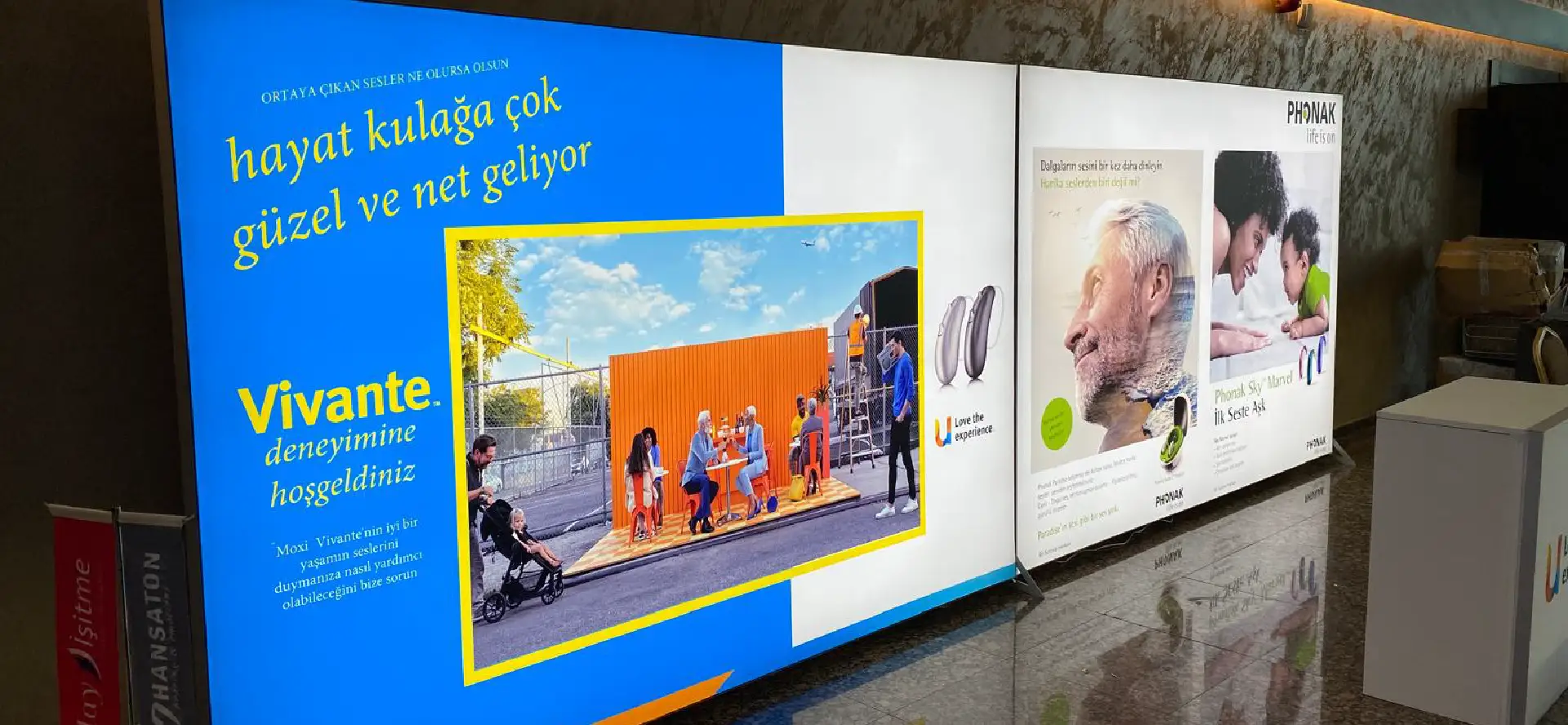 Lightbox Baskı & Uygulama Lightbox baskı vitrin uygulaması