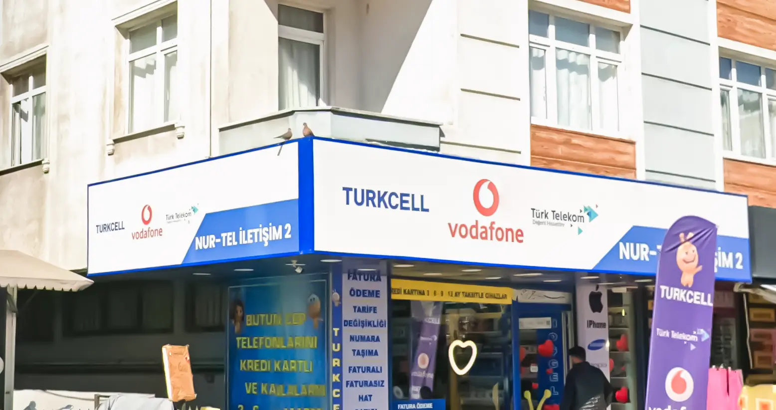 Işıklı Vinil Germe Tabela Işıklı vinil germe tabela montajı