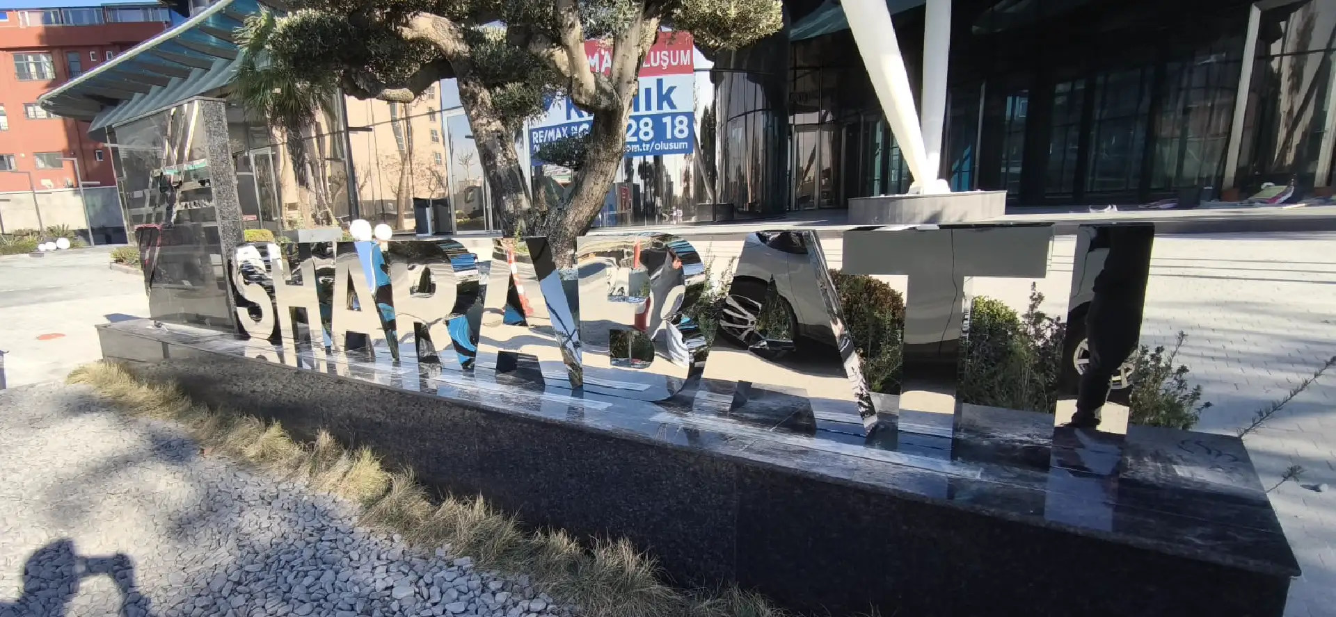 Shrabatı Hastane Krom Harf Tabela Uygulaması Üsküdar hastane kutu harf tabela uygulaması