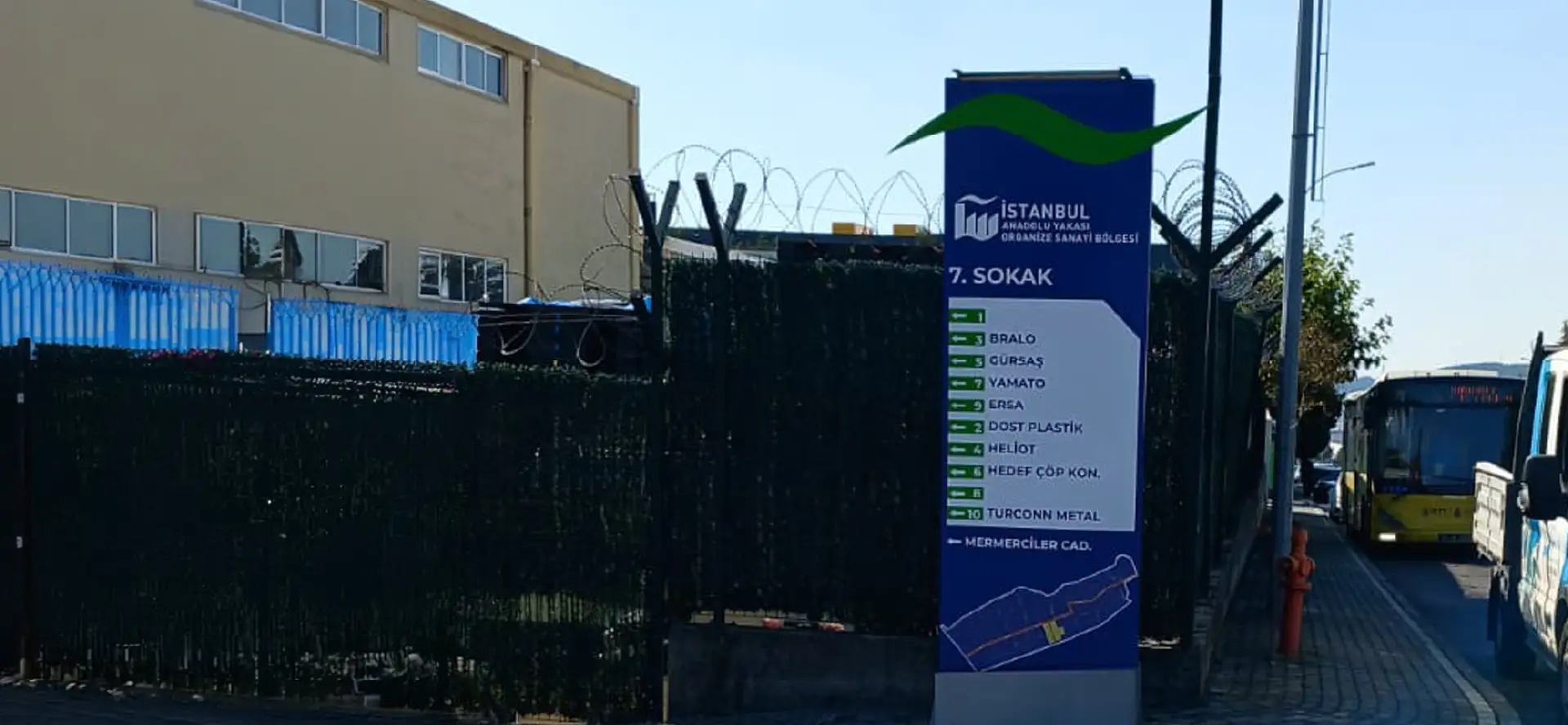 Beylikdüzü Tabelacı ve Tabela Hizmetleri Beylikdüzü tabelacı hizmetleri için organize sanayi pilon tabela örnek uygulaması