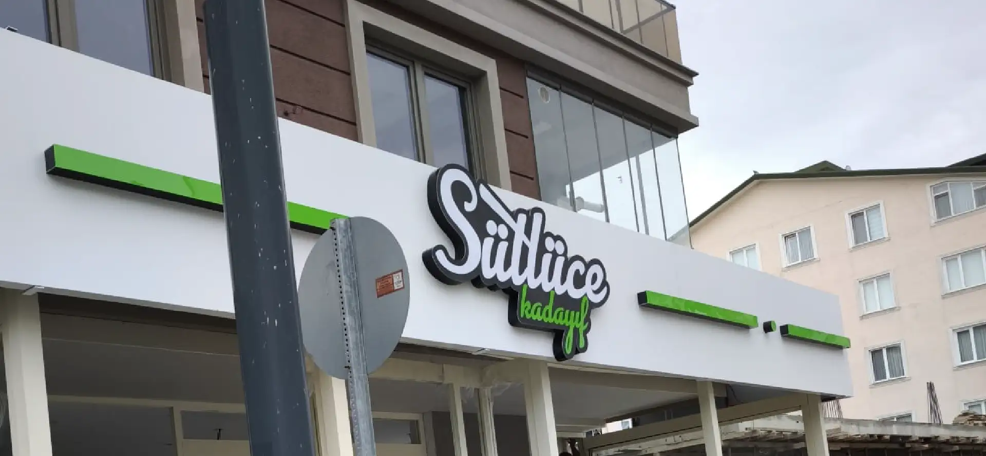 Sütlüce Kadayıf Ordu ışıklı kompozit tabela uygulaması